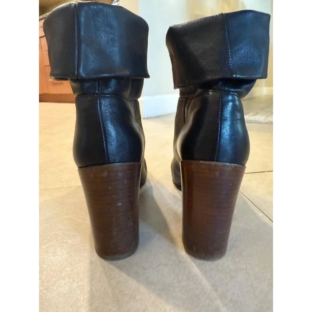 Vince Black Leather Slouchy Ankle‎ Boots Wood Block Heel Size 9.5B Italy